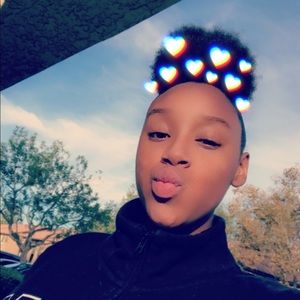 Meet your Posher, Nishelle